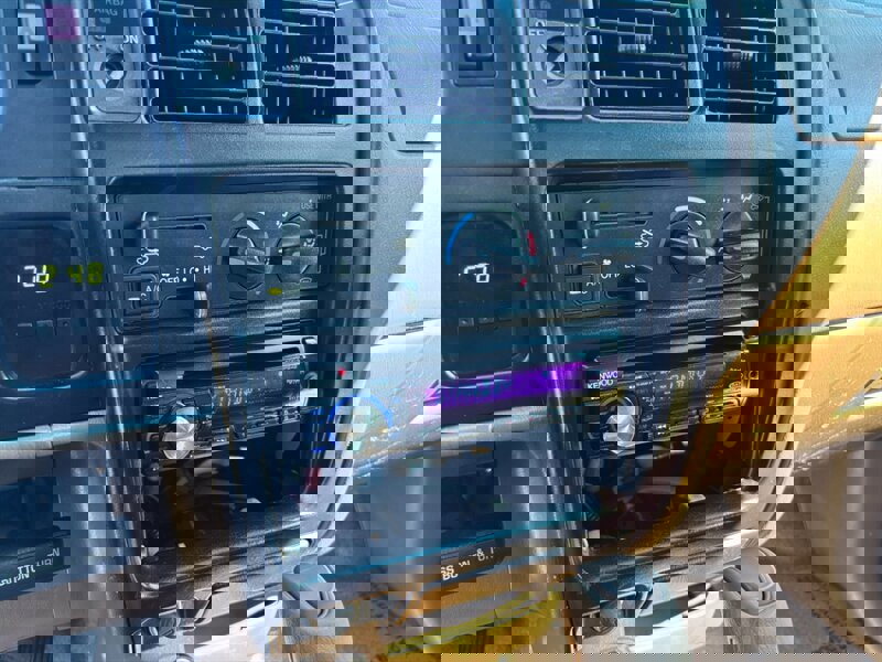 Used 1999 Toyota Tacoma 4x4 Xtracab V6 image 14