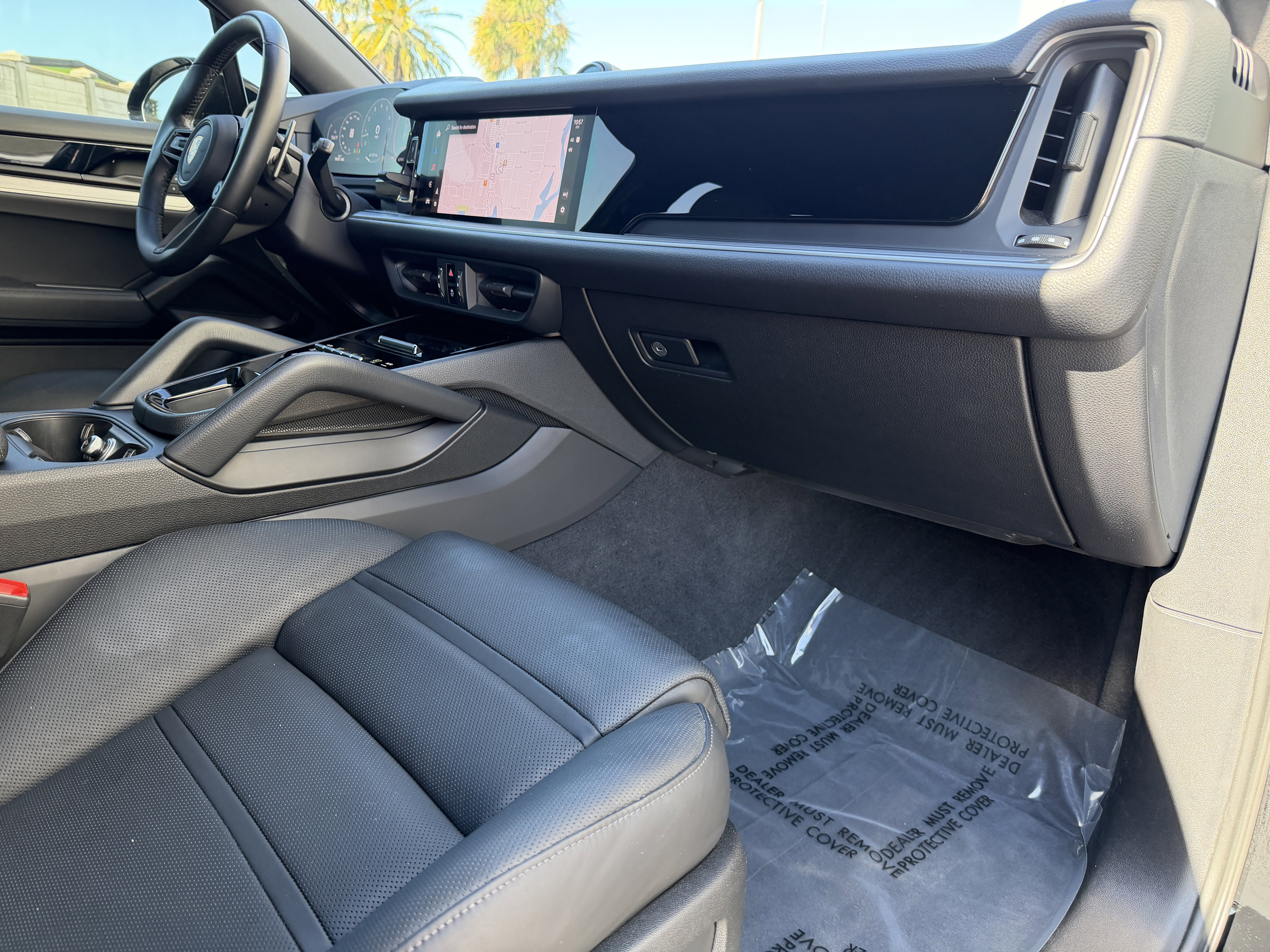 Certified 2024 Porsche Cayenne S image 16