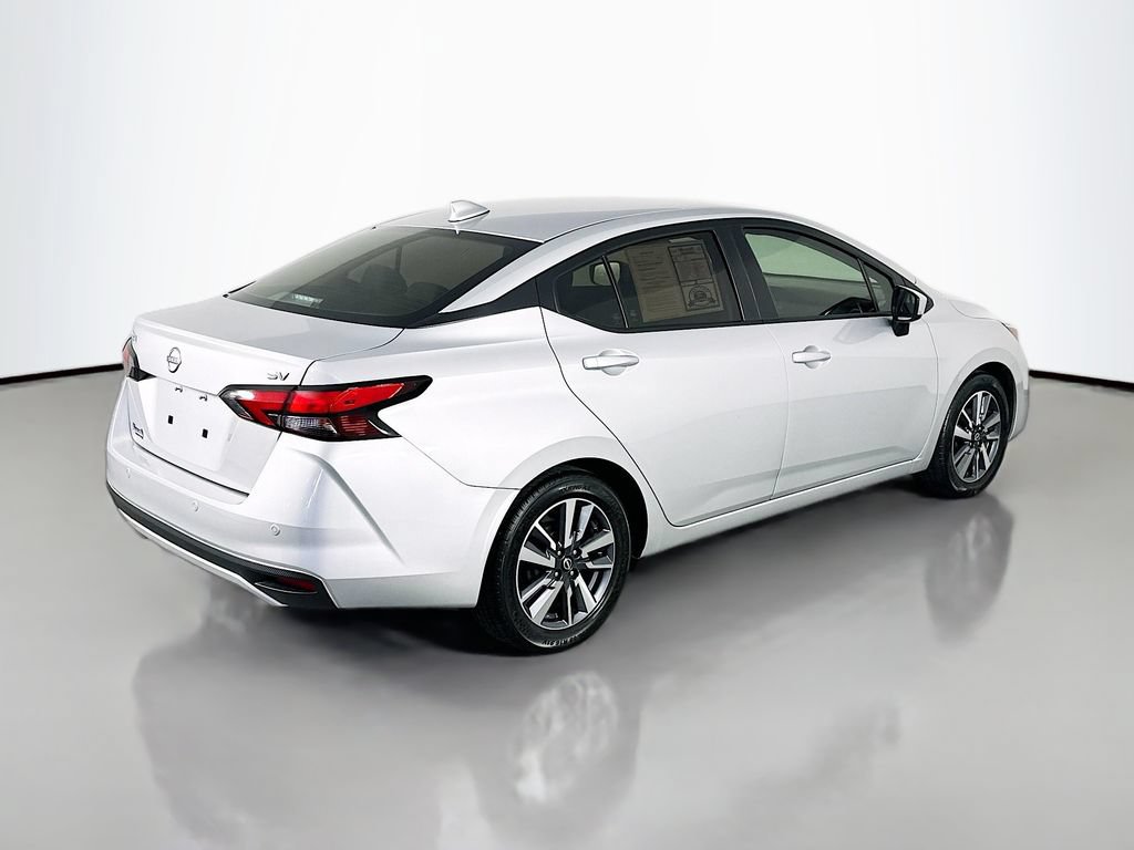 Used 2023 Nissan Versa SV FWD image 7