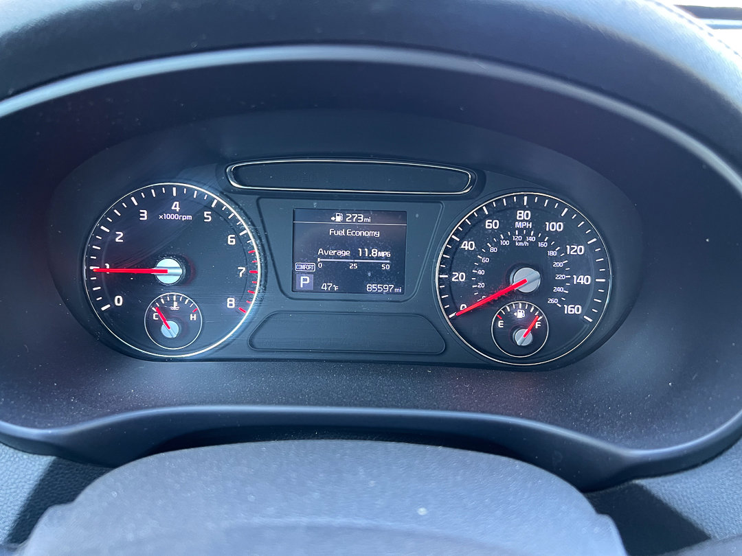 Used 2020 Kia Sorento LX w/ LX I4 Convenience Package image 19