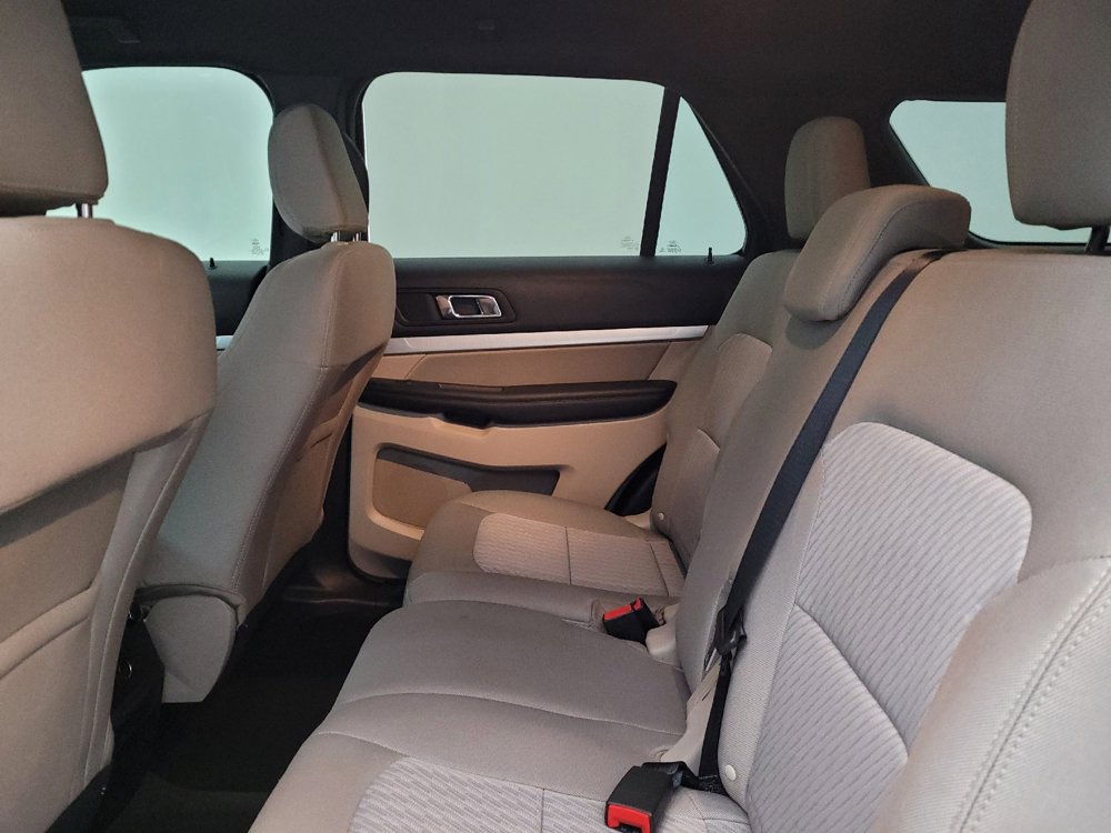Used 2018 Ford Explorer 4WD image 18