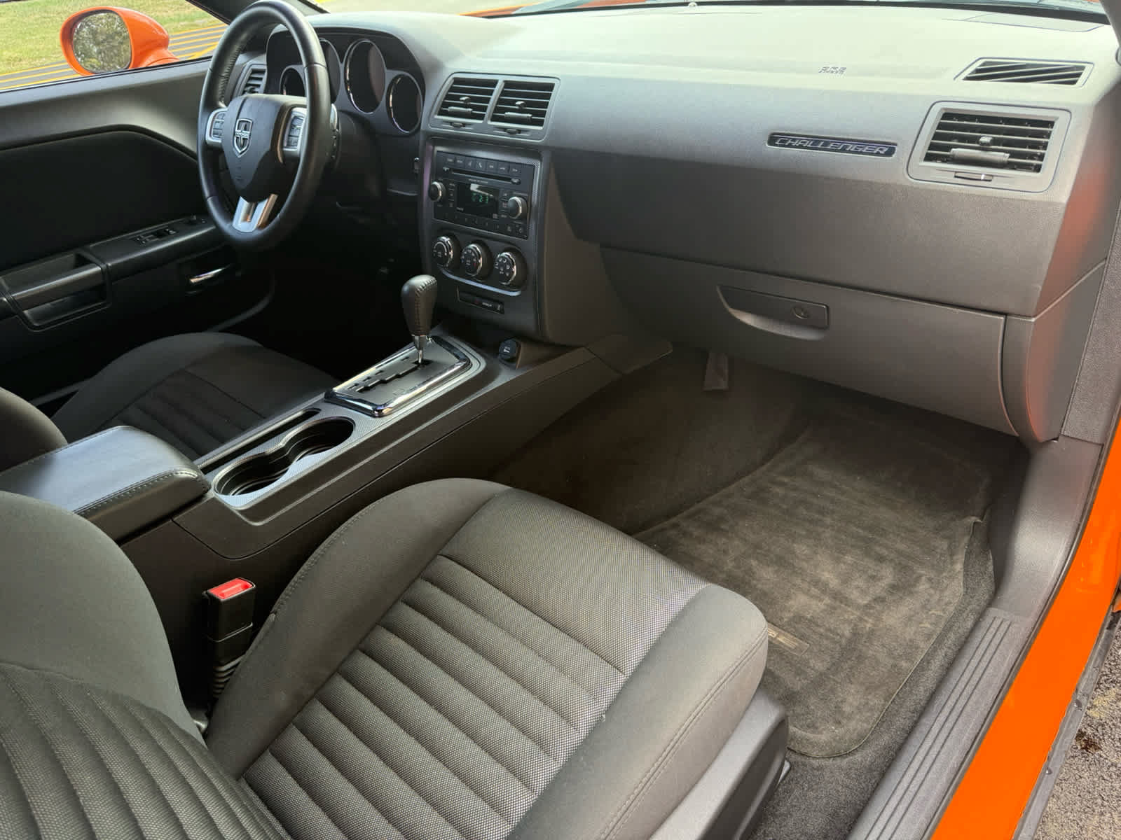 Used 2014 Dodge Challenger R/T w/ Blacktop Package RWD image 10