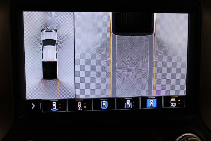 Certified 2022 GMC Sierra 3500 Denali image 57