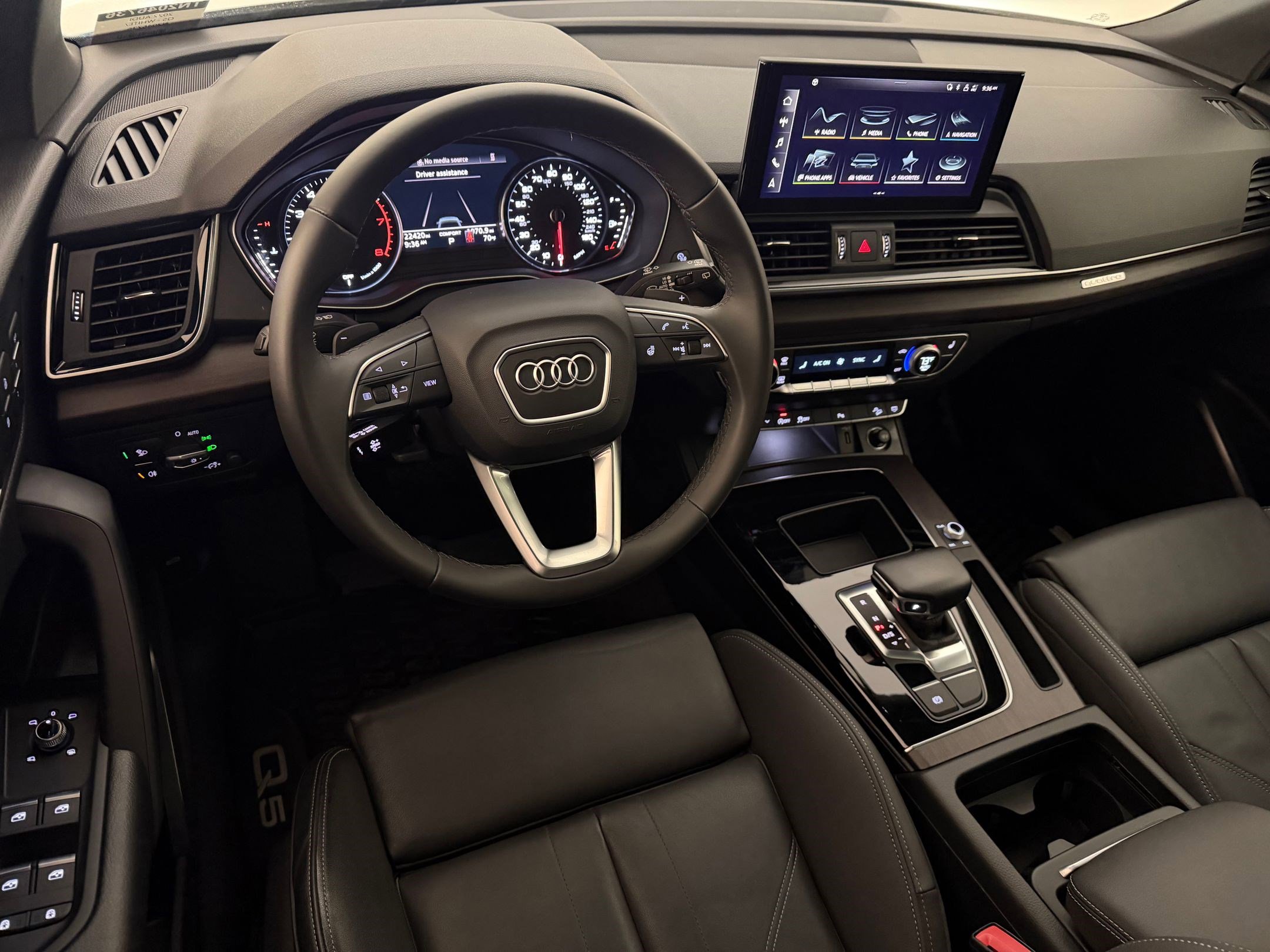 Used 2022 Audi Q5 2.0T Premium AWD/4WD image 4