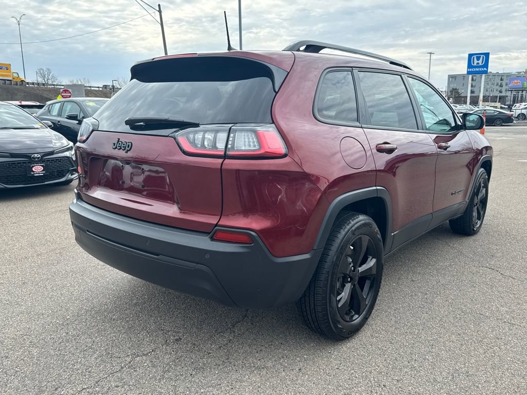 Used 2019 Jeep Cherokee Latitude Plus AWD/4WD image 7