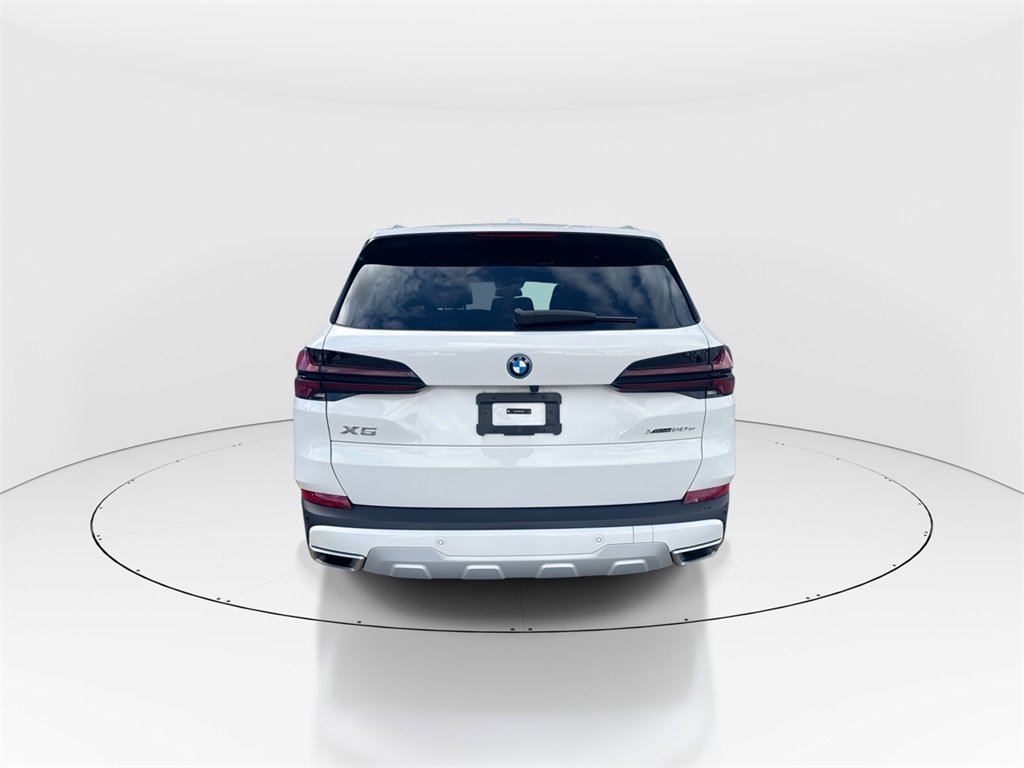 Used 2024 BMW X5 xDrive50e w/ Premium Package image 7