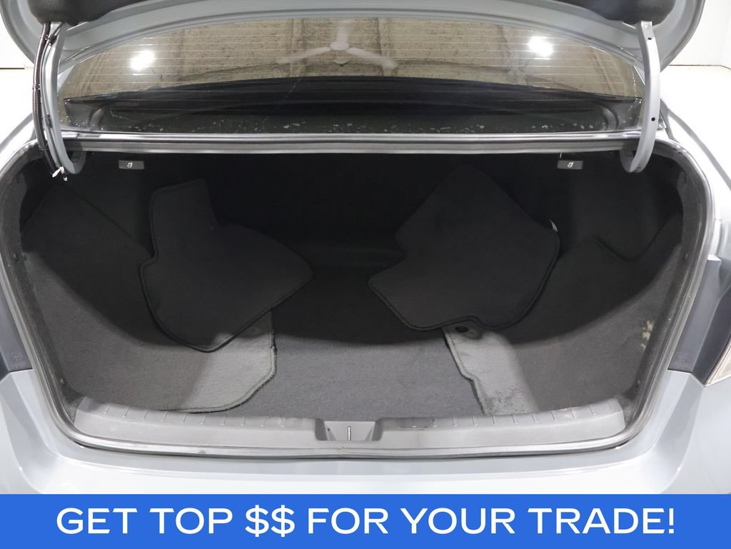 Used 2025 Honda Civic Sport image 4
