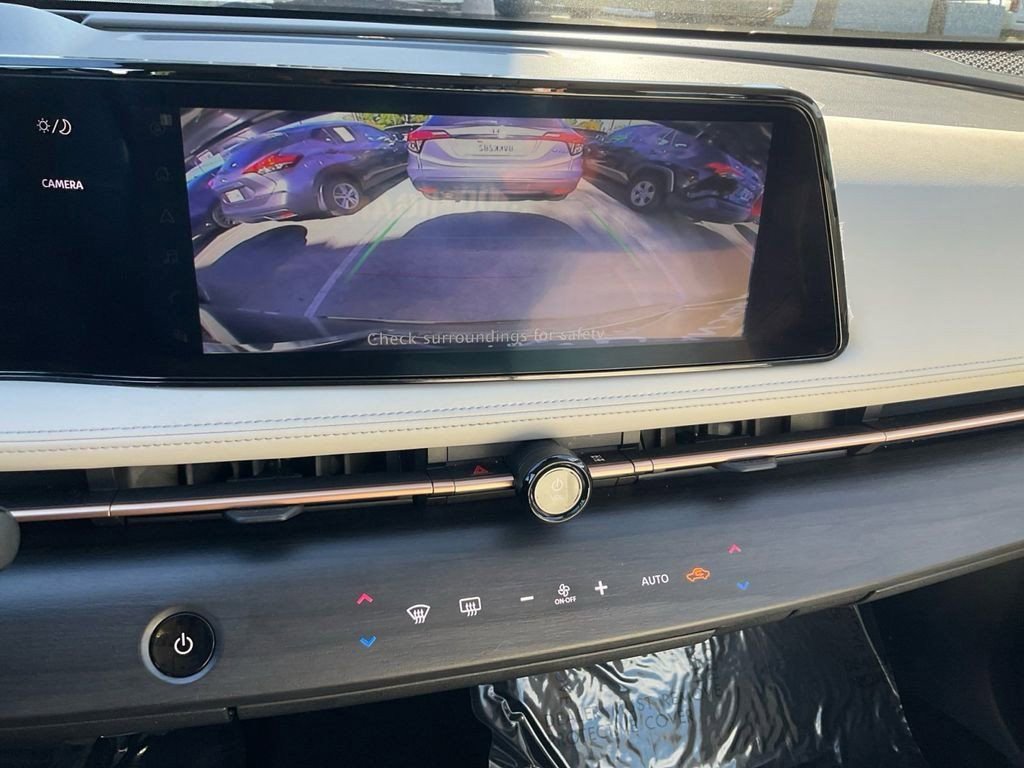 Used 2023 Nissan Ariya FWD image 19