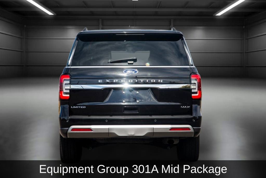 Used 2022 Ford Expedition Max Limited image 4