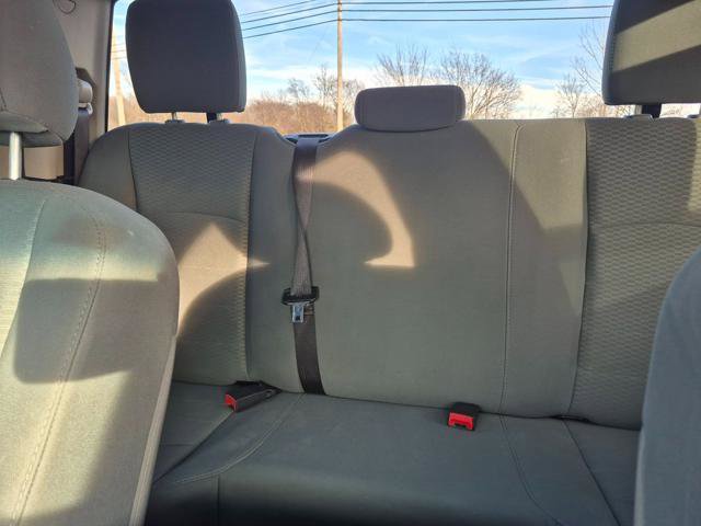 Used 2015 RAM 1500 Express image 10
