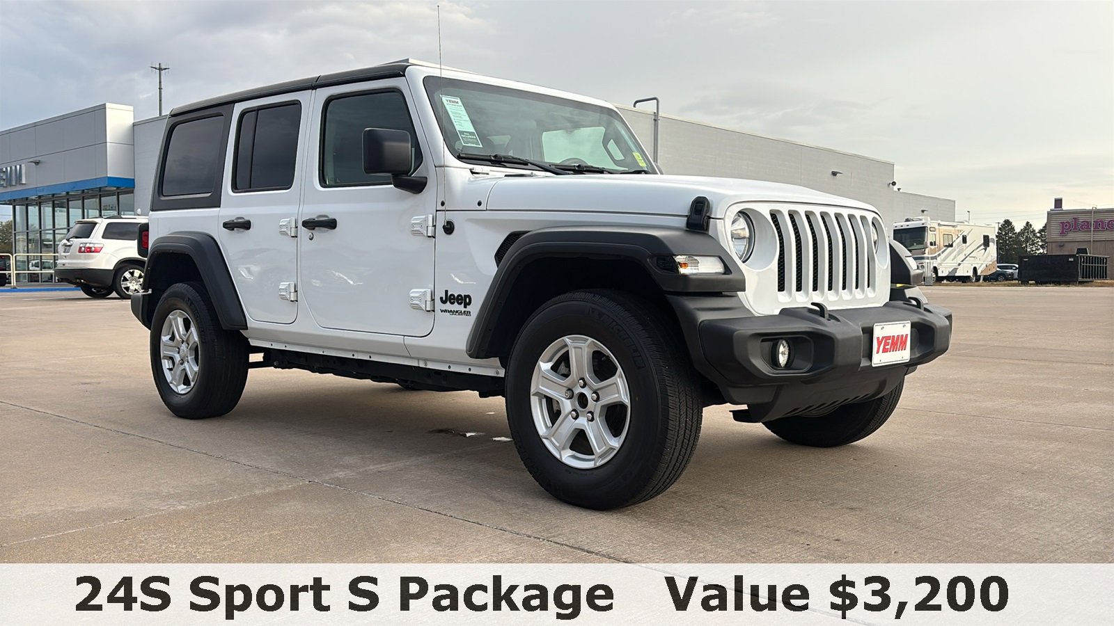 Used 2022 Jeep Wrangler Unlimited Sport image 2
