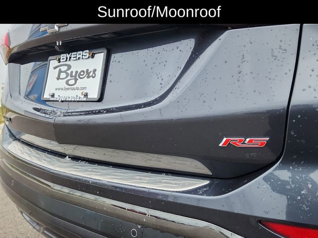 Used 2022 Chevrolet Equinox RS w/ Infotainment Package image 14