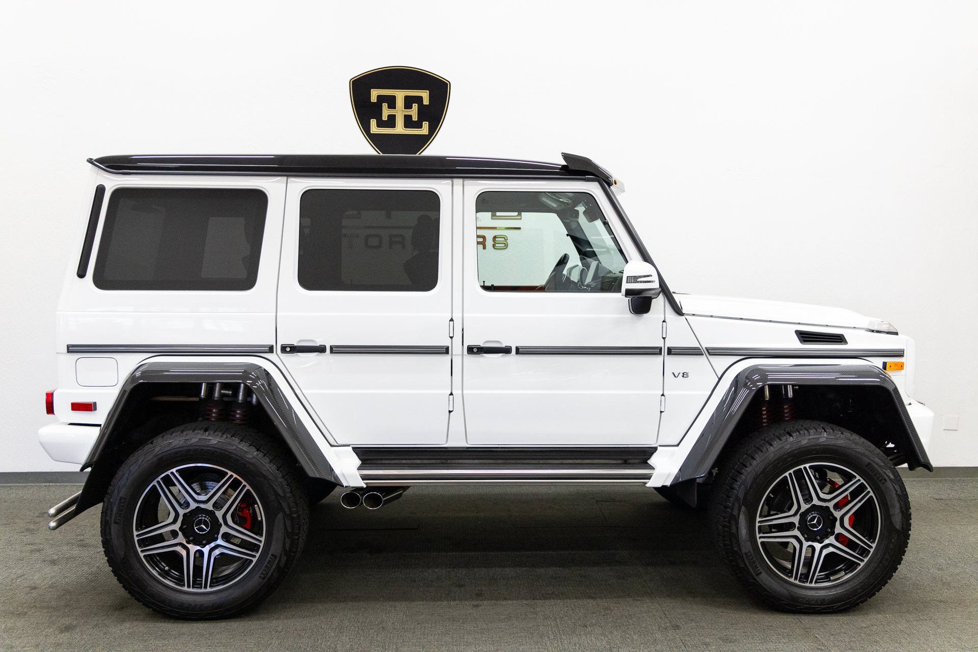 Used 2018 Mercedes-Benz G 550 Squared image 10