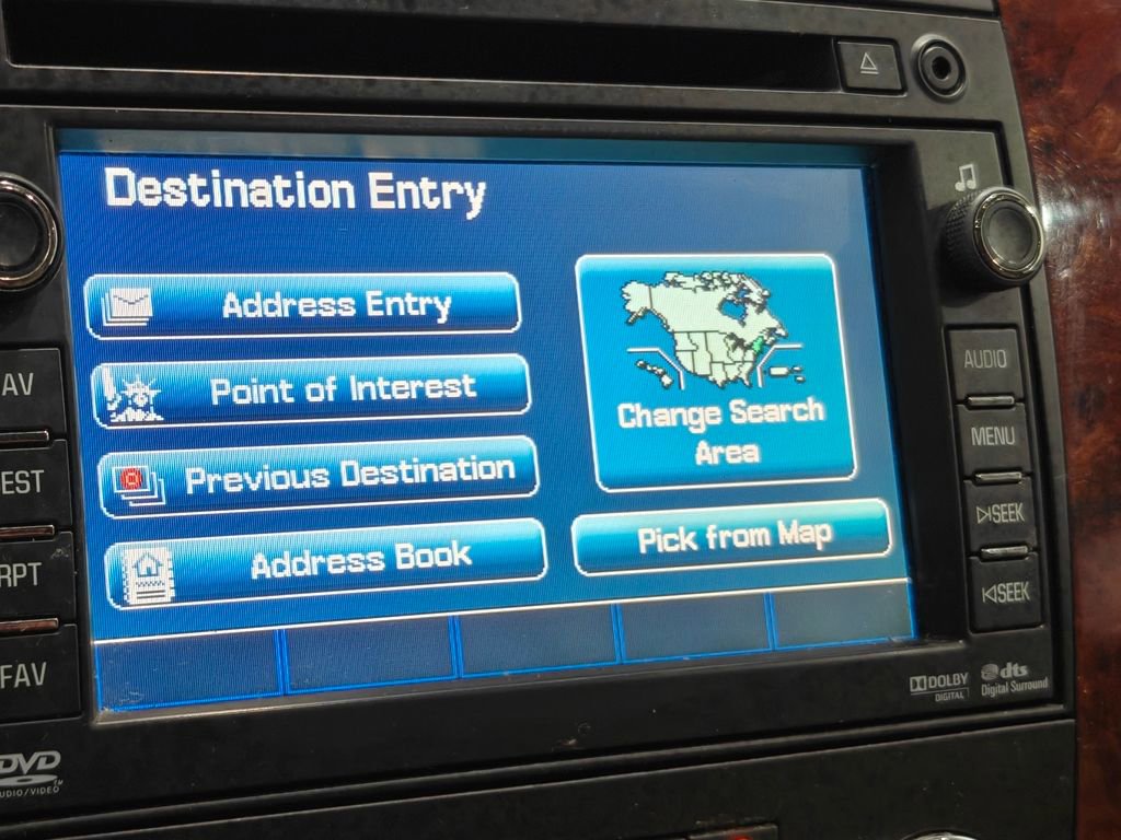 Used 2011 Chevrolet Avalanche LTZ AWD/4WD image 15