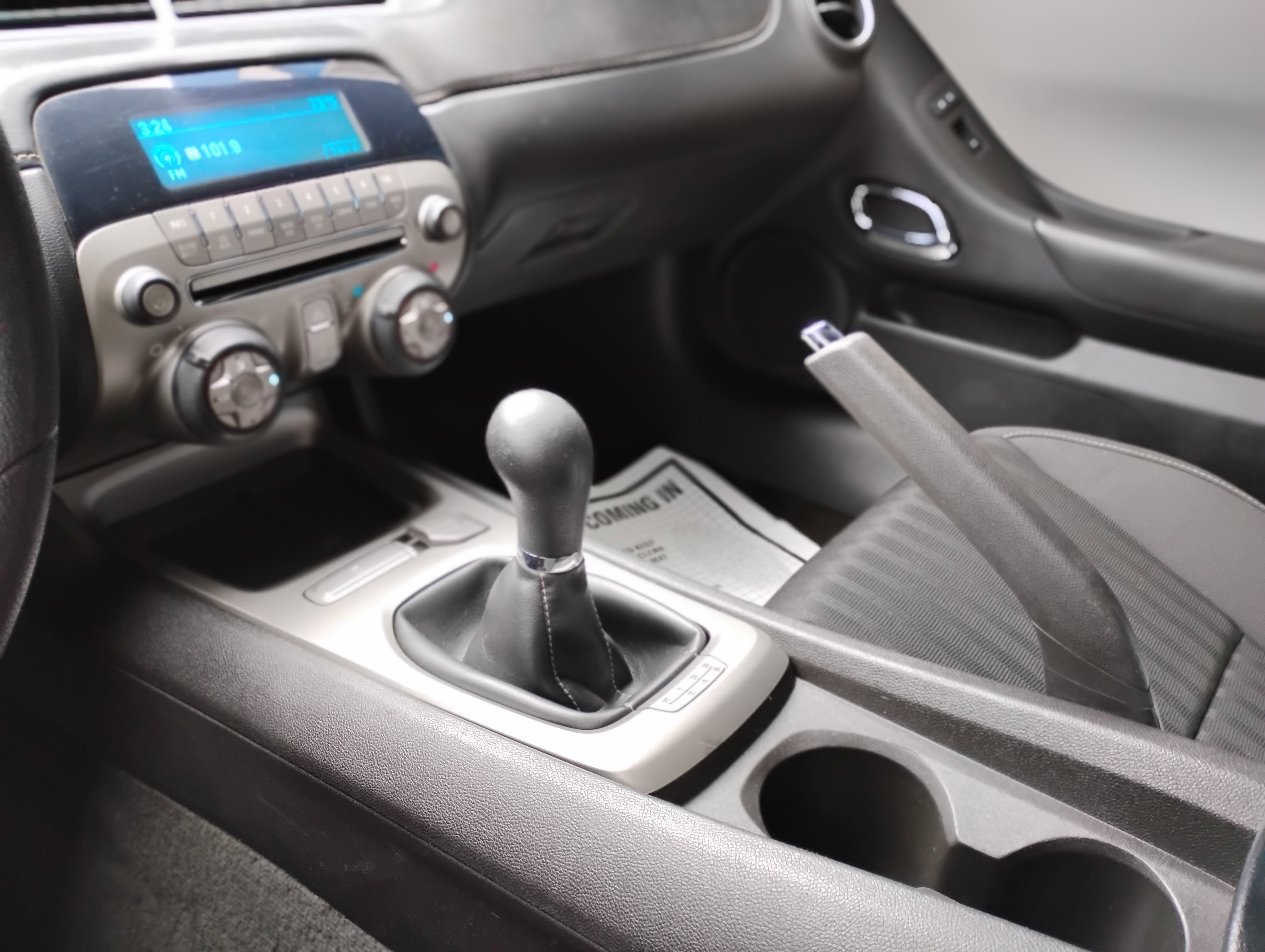 Used 2014 Chevrolet Camaro LS RWD image 11