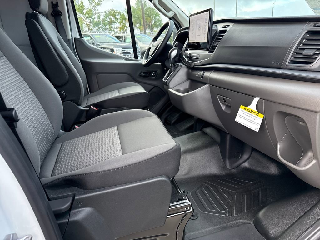 New 2026 Ford Transit 250 Low Roof image 21