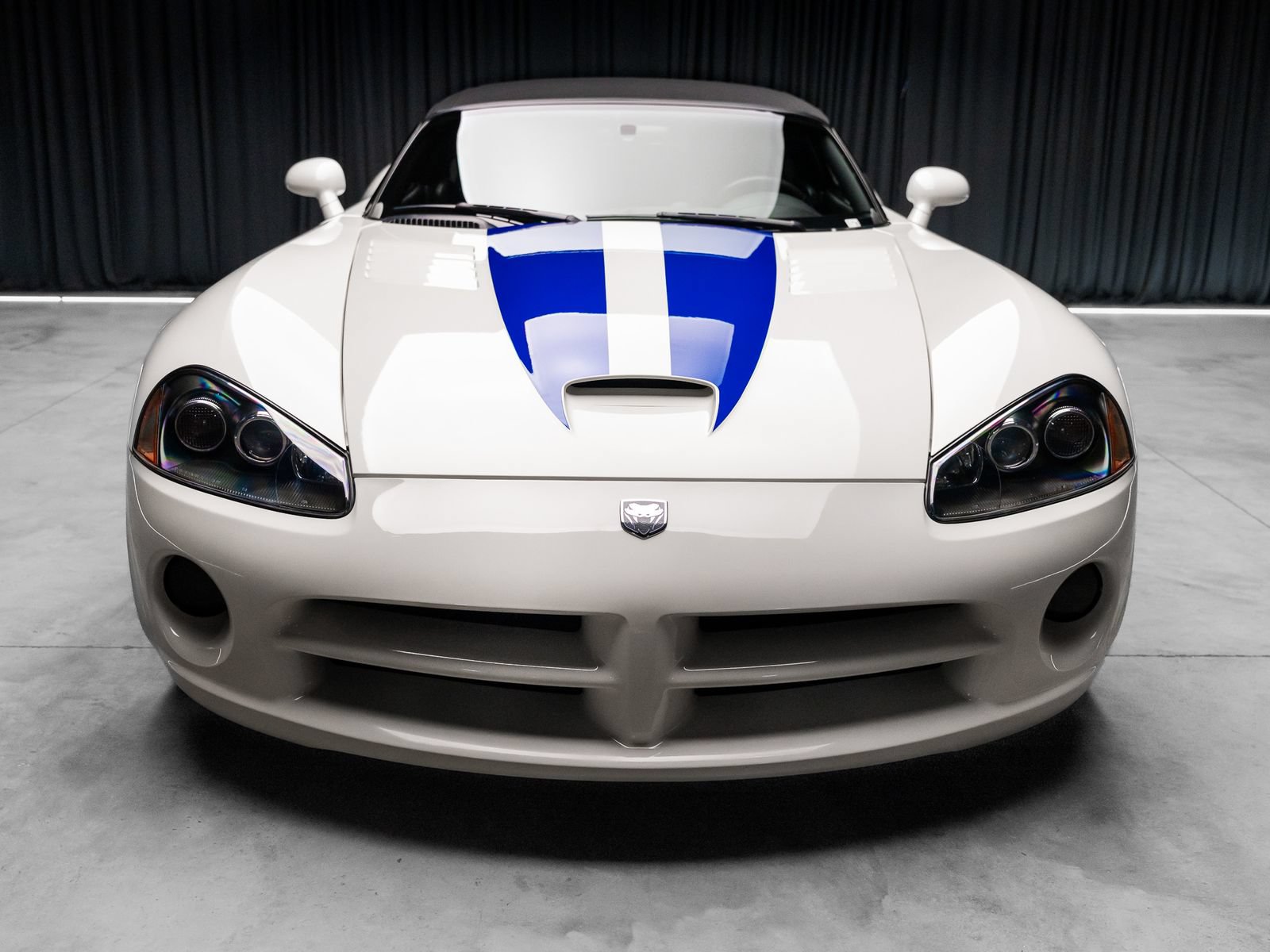 Used 2005 Dodge Viper SRT-10 RWD image 15