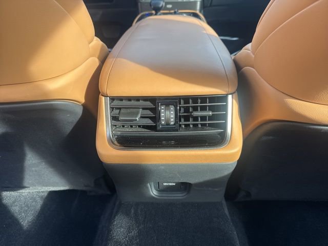 Used 2022 Lexus LS 500 AWD image 40