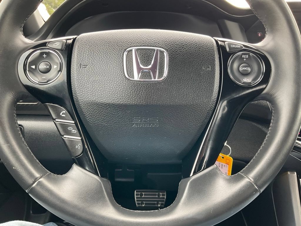Used 2016 Honda Accord Sport image 45