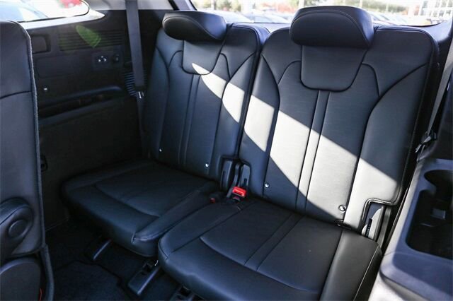 New 2025 Kia Sorento EX w/ EX Panoramic Sunroof Package image 17