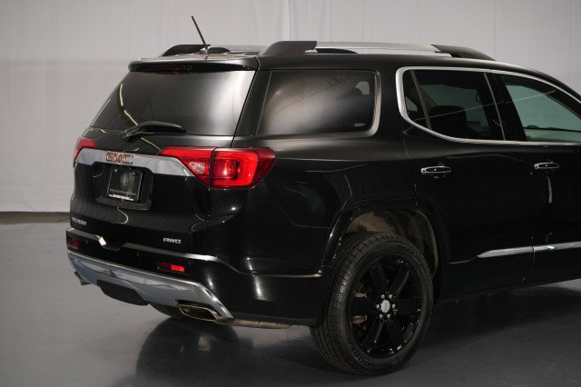 Used 2019 GMC Acadia Denali image 11