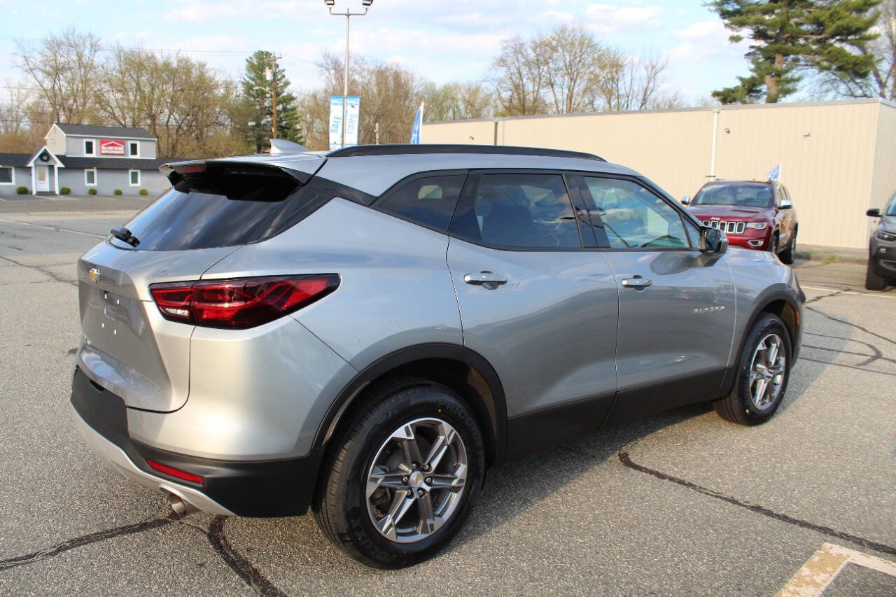 Used 2023 Chevrolet Blazer LT image 24