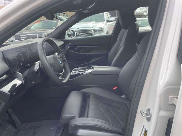 Used 2026 BMW 530i xDrive image 14