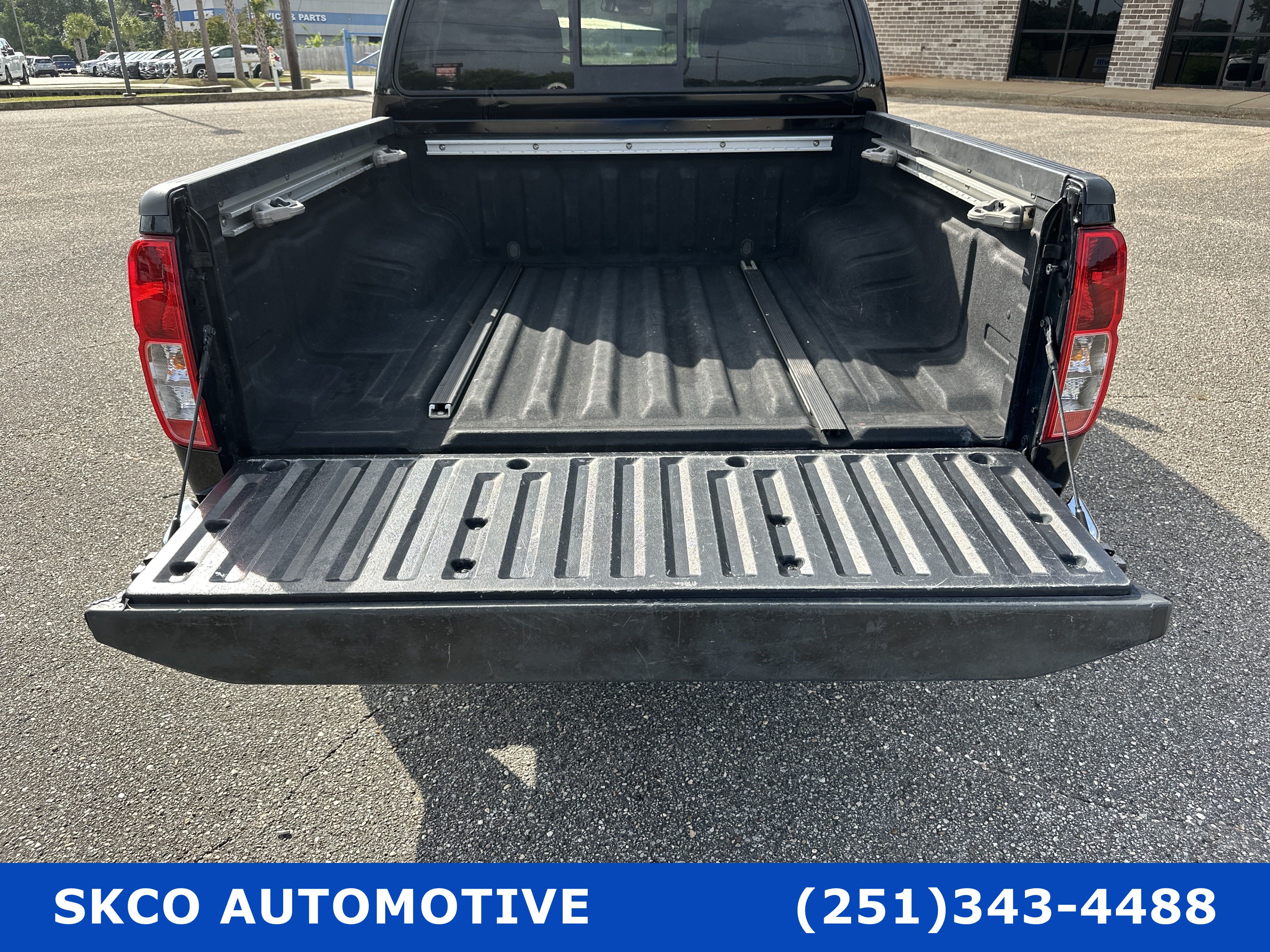 Used 2019 Nissan Frontier SV w/ Value Truck Package RWD image 21