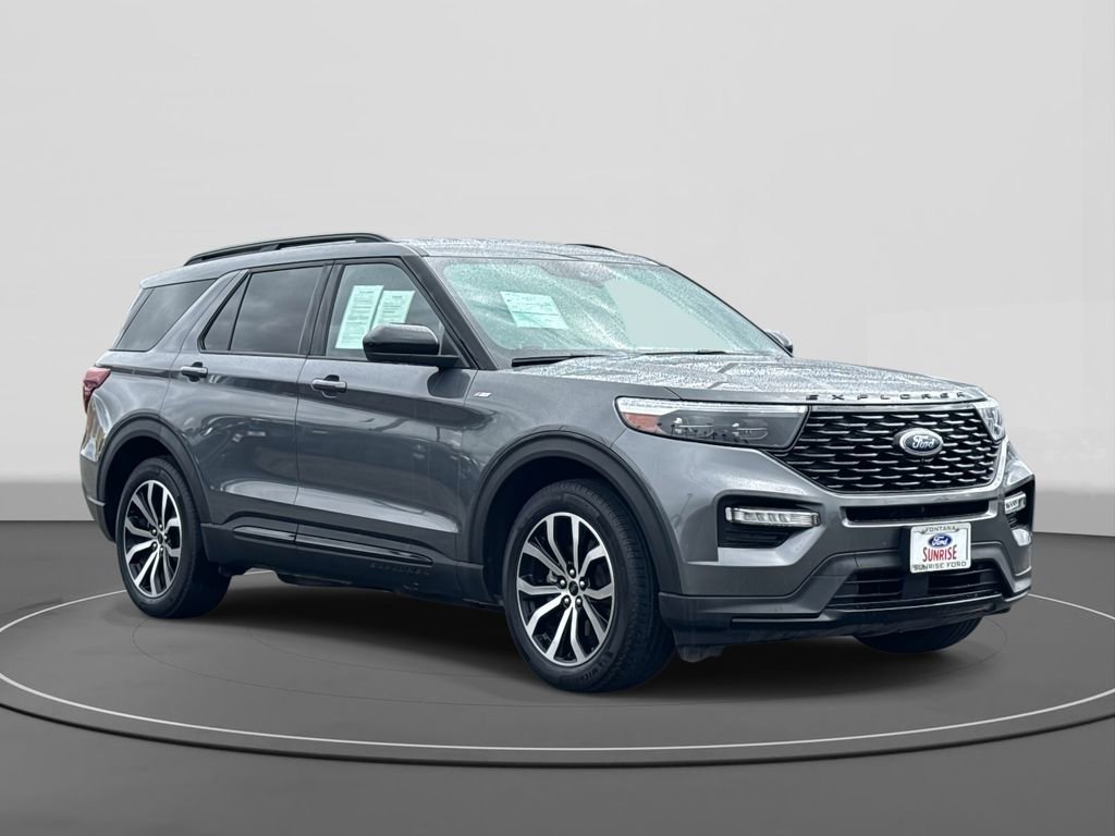 Certified 2022 Ford Explorer ST-Line w/ Class IV Trailer Tow Package image 4