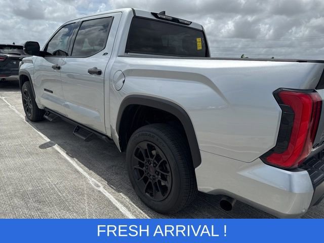 Used 2022 Toyota Tundra SR5 w/ SR5 Convenience Package image 13
