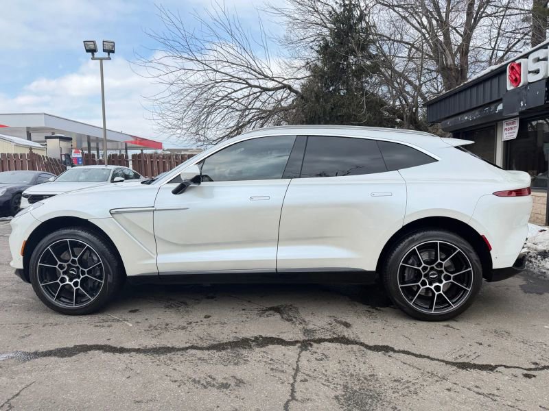 Used 2021 Aston Martin DBX image 8