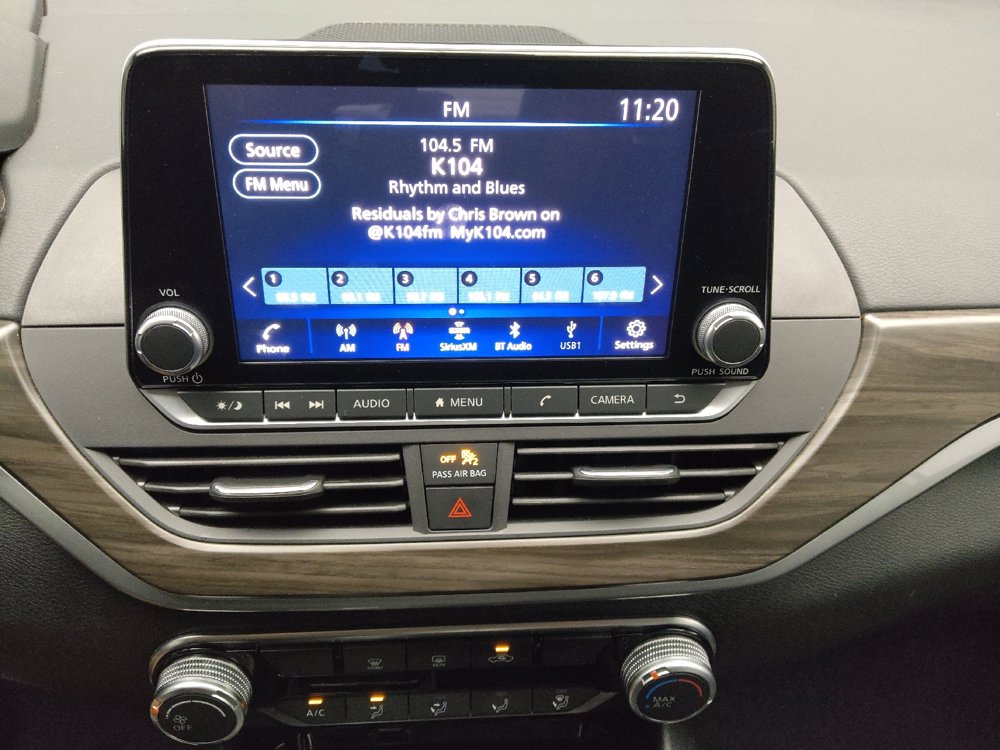 Used 2024 Nissan Altima 2.5 SV image 25