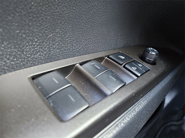 Used 2022 Toyota Camry LE image 31