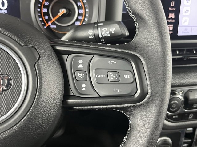 New 2025 Jeep Gladiator Sport image 15