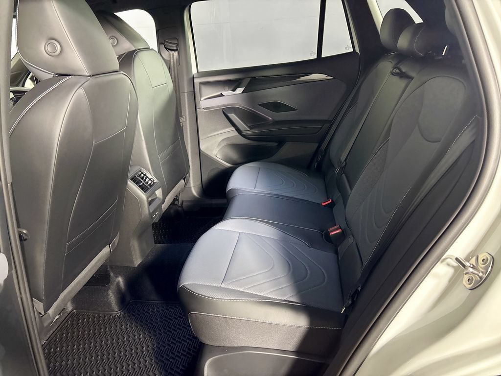 New 2026 Volkswagen Tiguan SE R-Line AWD/4WD image 20