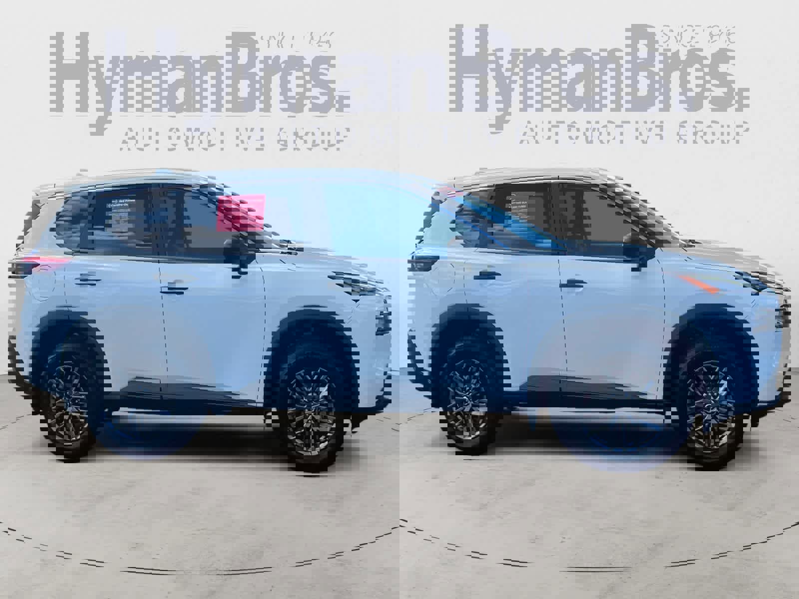 Used 2021 Nissan Rogue S image 2