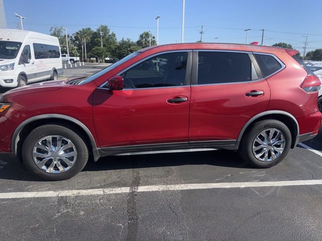 Used 2017 Nissan Rogue S FWD image 6
