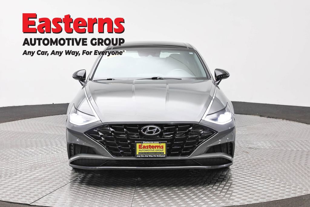 Used 2023 Hyundai Sonata SEL Plus w/ Preferred Accessory Package FWD image 2