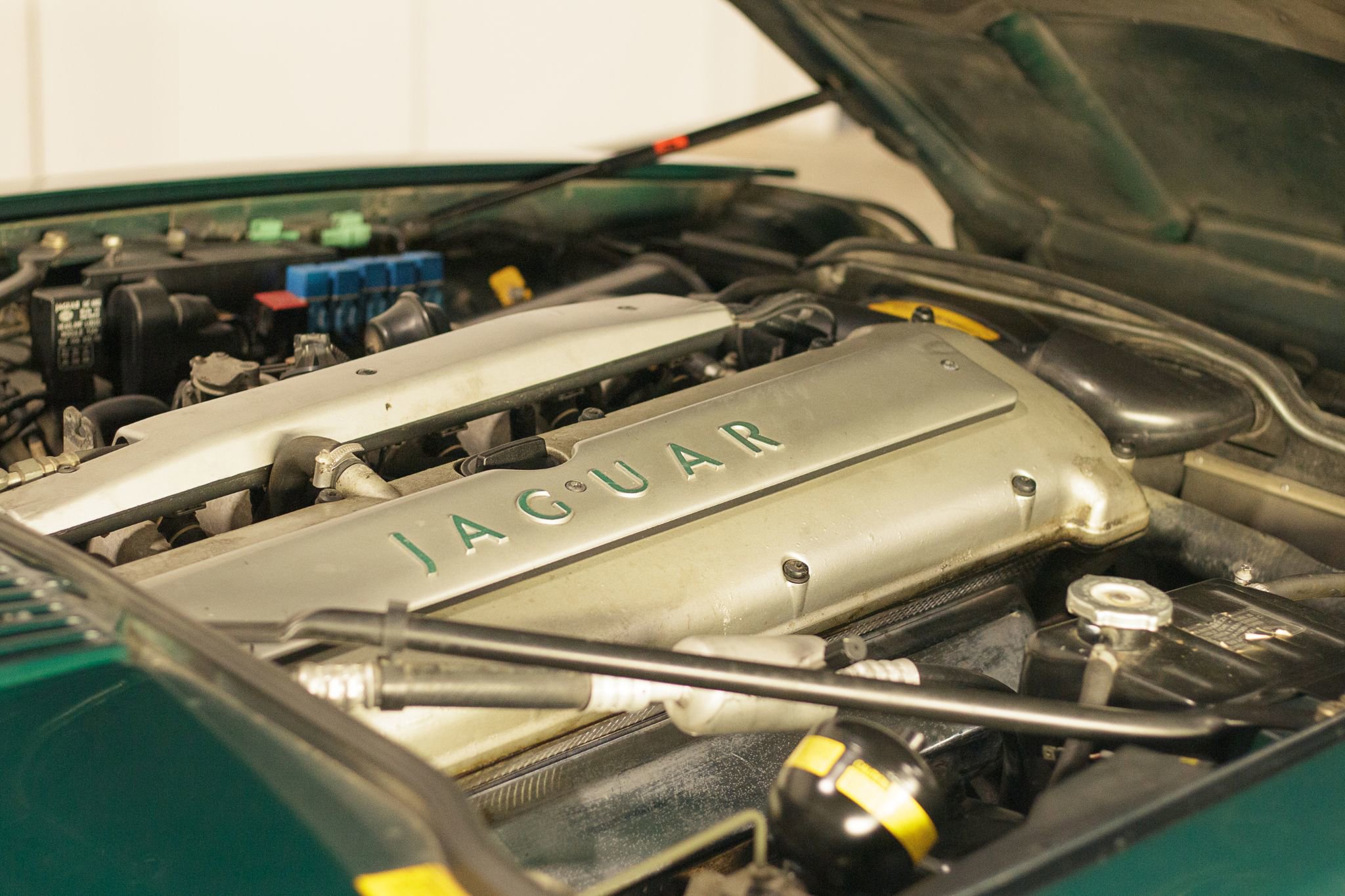 Used 1995 Jaguar XJS 4.0 Convertible image 64