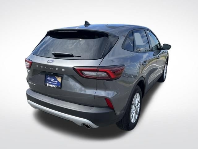 Certified 2025 Ford Escape Active FWD image 9