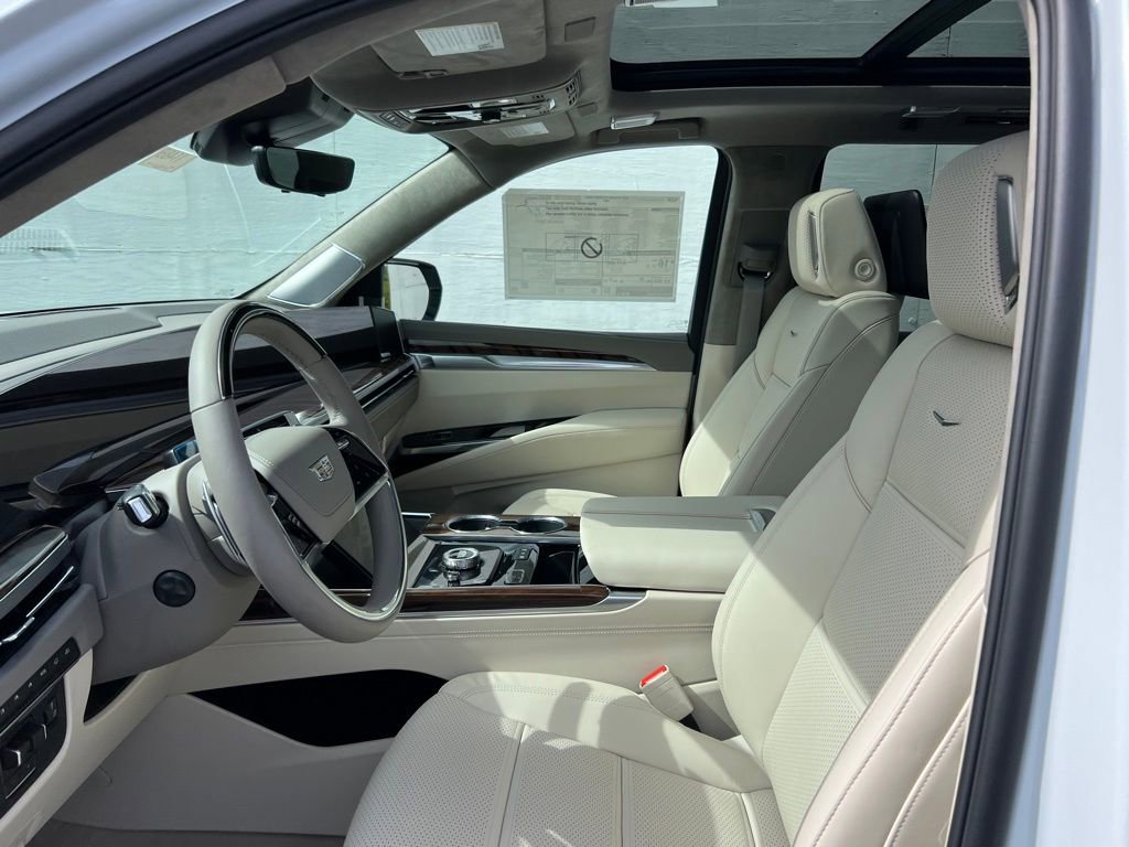 New 2026 Cadillac Escalade Platinum Luxury image 10