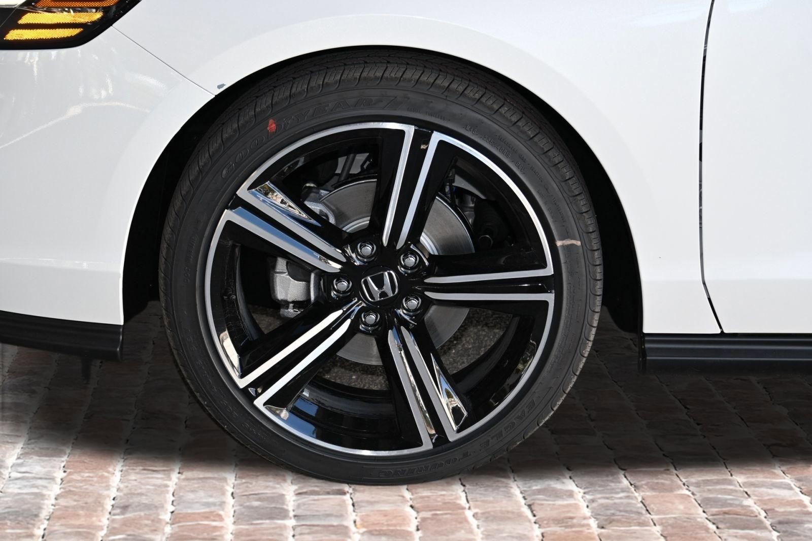 New 2026 Honda Accord SE image 34