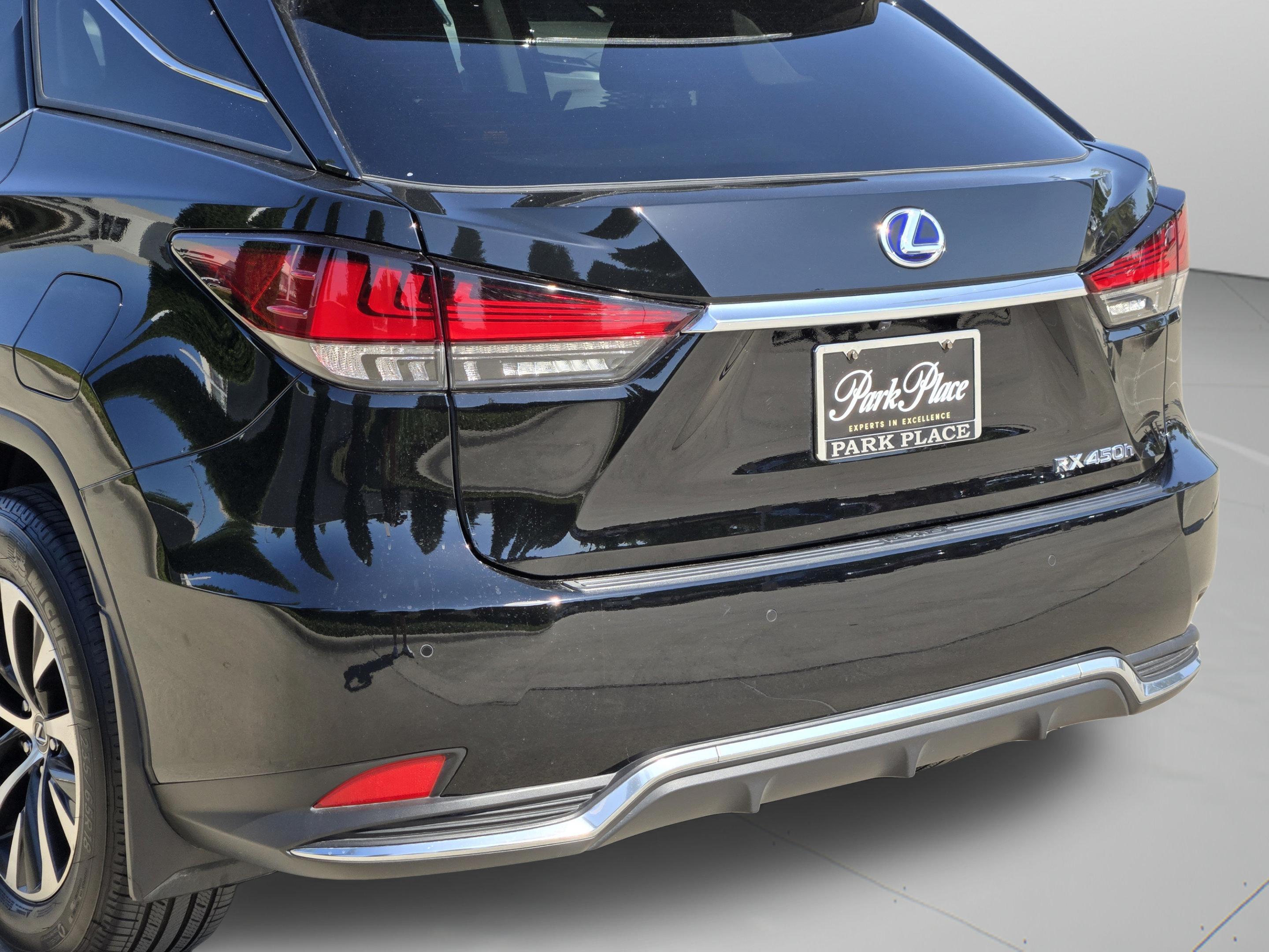 Certified 2020 Lexus RX 450h AWD w/ Premium Package image 37