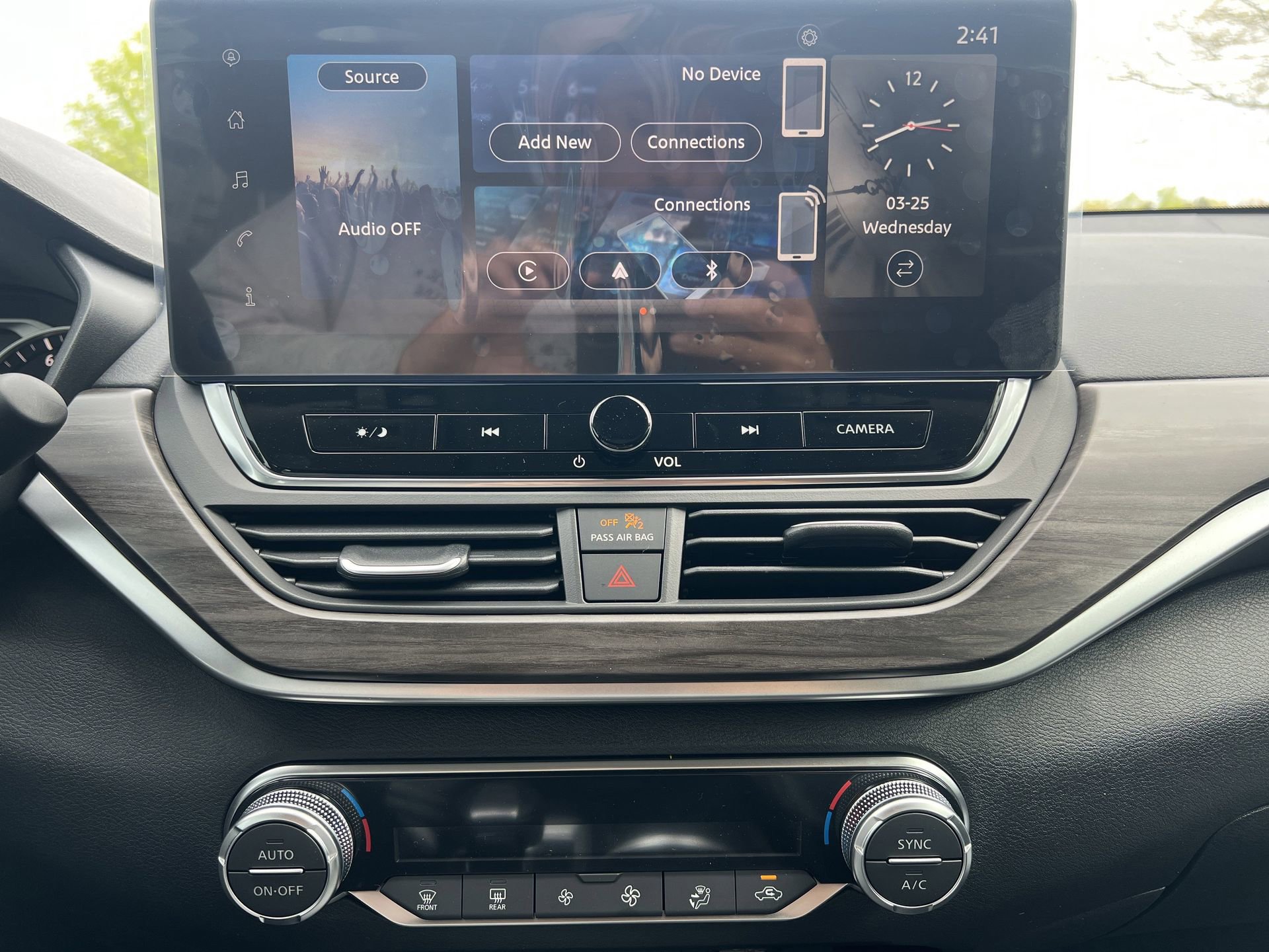 New 2026 Nissan Altima 2.5 SV image 5