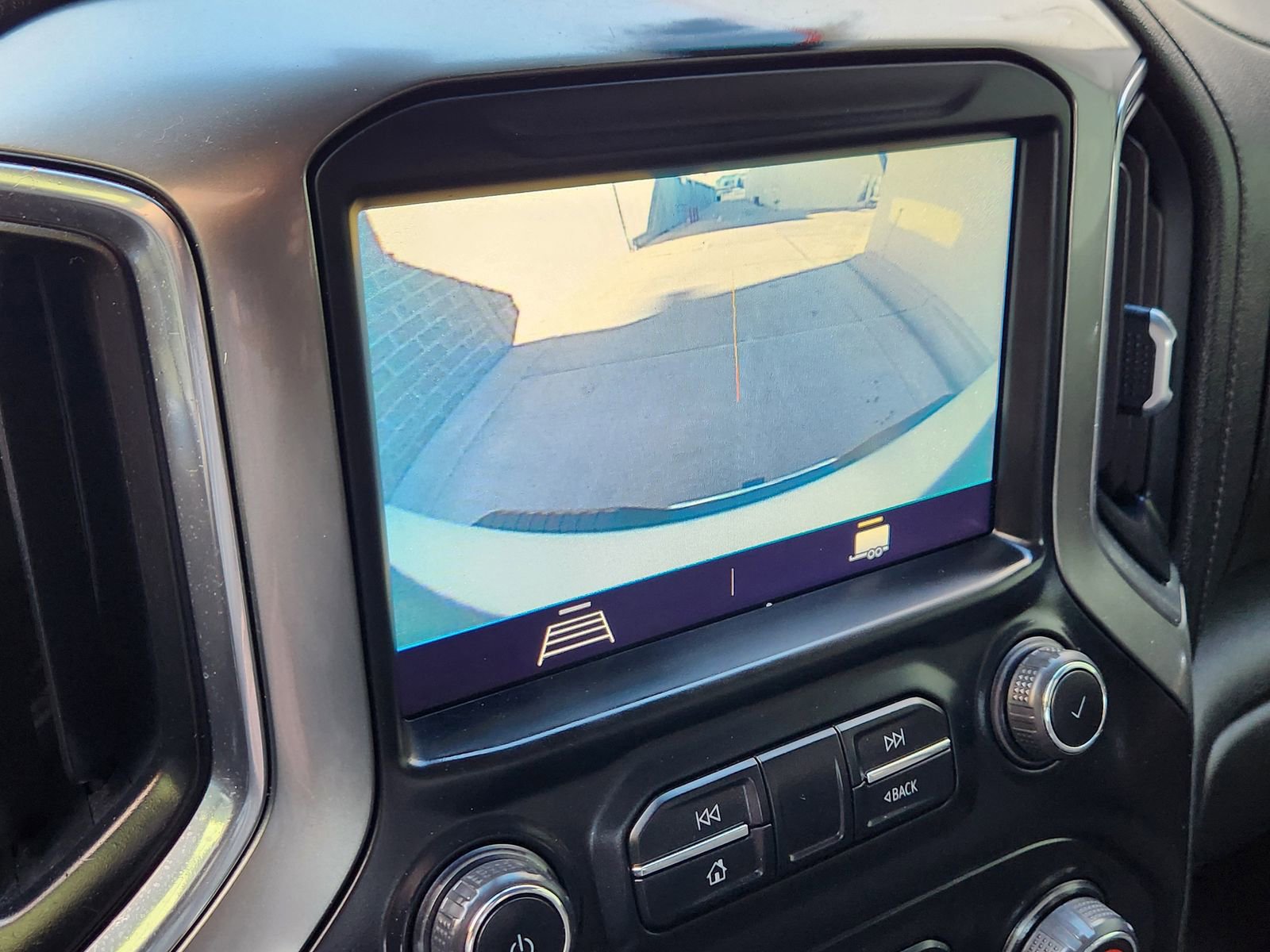 Used 2021 Chevrolet Silverado 2500 LT w/ Z71 Off-Road Package AWD/4WD image 18