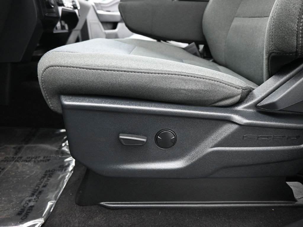 Certified 2025 Ford F150 XLT w/ Equipment Group 301A Standard image 11