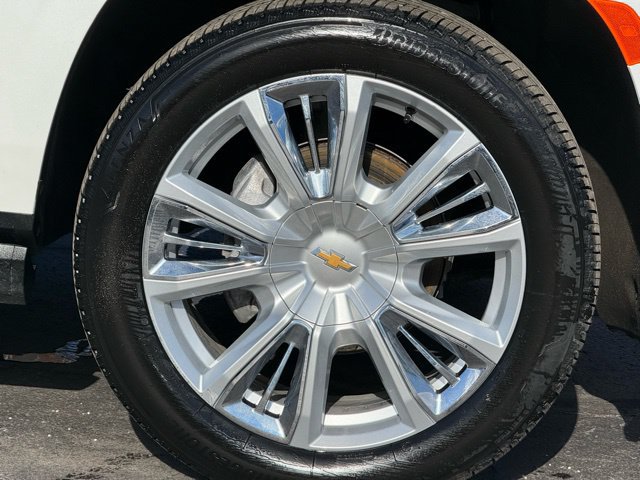 Used 2024 Chevrolet Tahoe High Country w/ Premium Package AWD/4WD image 14