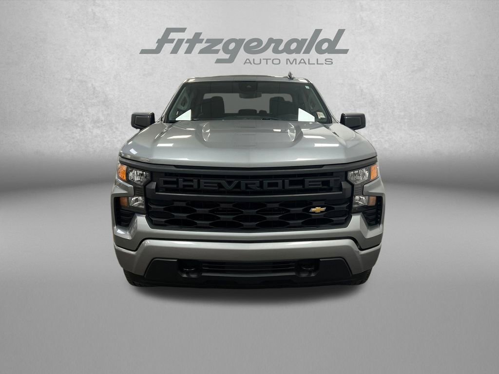 Used 2023 Chevrolet Silverado 1500 Custom AWD/4WD image 9