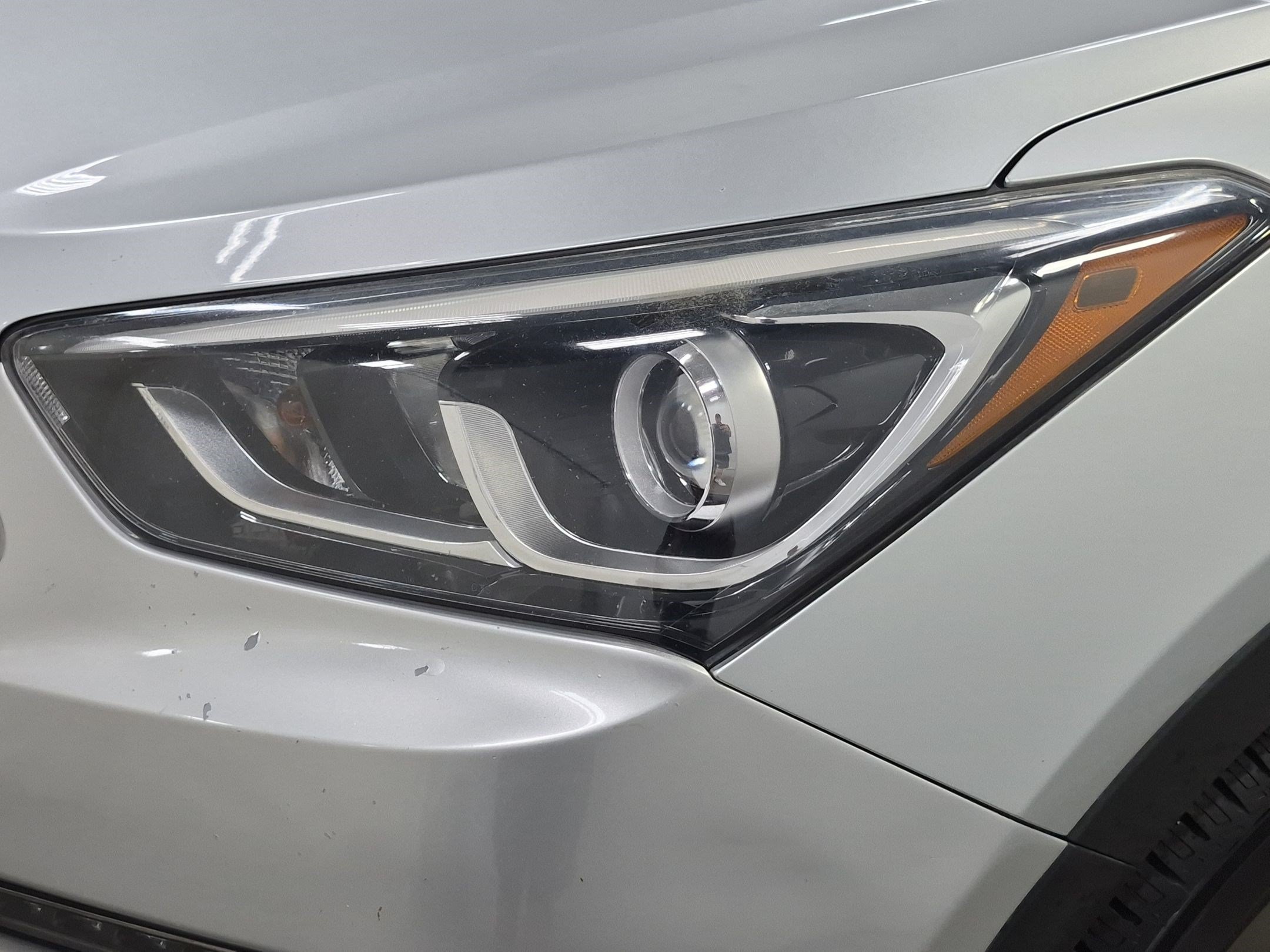 Used 2017 Hyundai Santa Fe Sport w/ Cargo Package FWD image 13