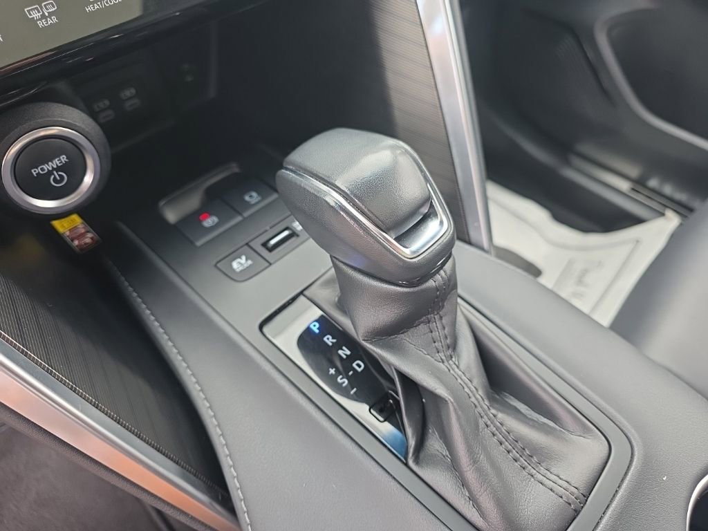 Used 2023 Toyota Venza Nightshade AWD/4WD image 22